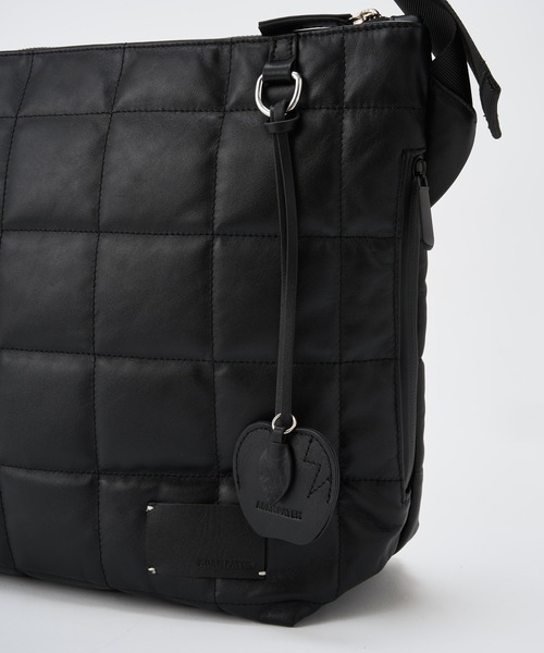 ADAM PATEK（アダムパテック）の「ADAMPATEK/ w/r leather  quilting medium shoulder bag/撥水レザーキルティングミディアムショルダーバッグ（ショルダーバッグ・メンズ・ブラック・FREE）」の9枚目の写真