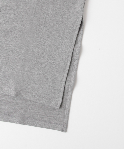 URBAN RESEARCH(アーバンリサーチ)の「UR TRベア裏毛Vネックワンピース(ワンピース・レディース・グレー/ベージュ/ネイビー・FREE)」の14枚目の写真