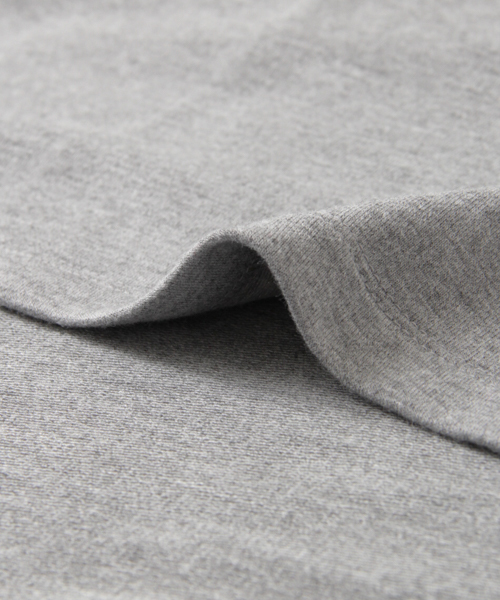 URBAN RESEARCH(アーバンリサーチ)の「UR TRベア裏毛Vネックワンピース(ワンピース・レディース・グレー/ベージュ/ネイビー・FREE)」の15枚目の写真