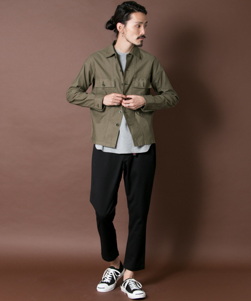 URBAN RESEARCH(アーバンリサーチ)の「UR VintageMilitary Shirts(シャツ/ブラウス・メンズ・ダークネイビー/ブラウン/カーキ・LARGE/SMALL/MEDIUM)」の7枚目の写真