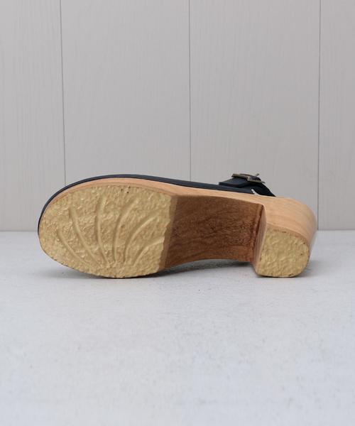 BEAUTY&YOUTH UNITED ARROWS（ビューティーアンドユースユナイテッドアローズ）の「＜NO.6＞CROWLEY TASSEL HEEL/ｻﾎﾞ. ◆（サンダル・レディース・ブラウン/ネイビー・38/39/37）」の4枚目の写真