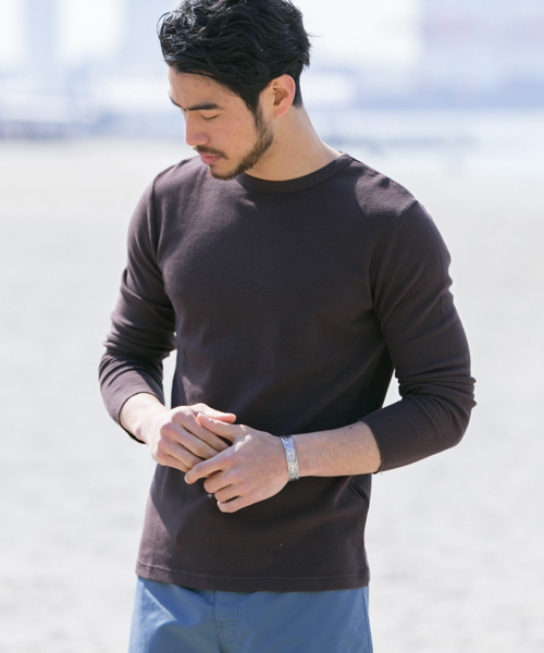 URBAN RESEARCH Sonny Label（アーバンリサーチサニーレーベル）の「ワッフルクルーネックプルオーバー（Tシャツ/カットソー・メンズ・グリーン/ブラウン/オフホワイト/チャコールグレー/イエロー・LARGE/MEDIUM）」の4枚目の写真