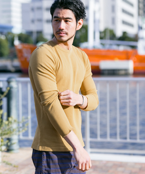 URBAN RESEARCH Sonny Label（アーバンリサーチサニーレーベル）の「ワッフルクルーネックプルオーバー（Tシャツ/カットソー・メンズ・グリーン/ブラウン/オフホワイト/チャコールグレー/イエロー・LARGE/MEDIUM）」の5枚目の写真