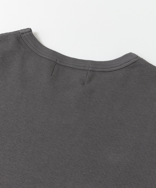 URBAN RESEARCH Sonny Label（アーバンリサーチサニーレーベル）の「ワッフルクルーネックプルオーバー（Tシャツ/カットソー・メンズ・グリーン/ブラウン/オフホワイト/チャコールグレー/イエロー・LARGE/MEDIUM）」の12枚目の写真