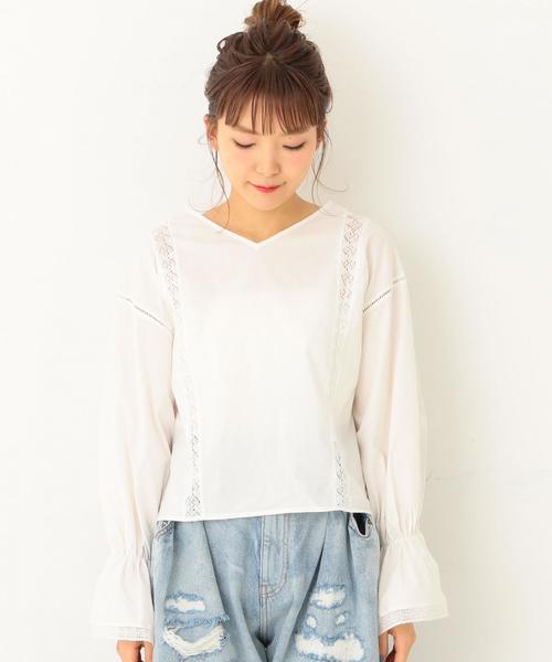 Another Edition（アナザーエディション）の「【WEB店舗限定】ベルスリーブブラウス◆（シャツ/ブラウス・レディース・オフホワイト/ライラック・フリー）」の5枚目の写真