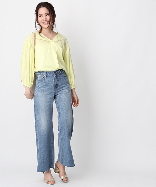 Andemiu（アンデミュウ）の「サイドスリットワイドデニム750018（デニムパンツ・レディース・ブルー/ライトブルー・MEDIUM/SMALL）」の3枚目の写真