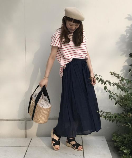 coen（コーエン）の「【『リンネル』2017/6月号掲載】ボイルEASYギャザースカート（スカート・レディース・ベージュ/ネイビー/ストライプ・FREE）」の5枚目の写真