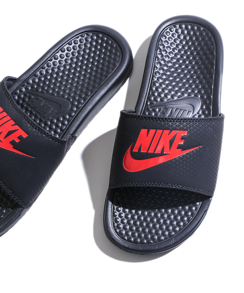 NIKE（ナイキ）の「WEGO/NIKE ベナッシ JDI（サンダル・レディース・ネイビー/ブラック/ブラック系その他・X-SMALL/SMALL）」の15枚目の写真