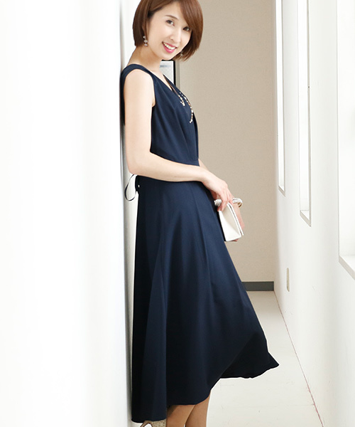 PourVous（プールヴー）の「ラップ スカート ミモレット ロング スカート 結婚式 ワンピースドレス 大きいサイズ 対応 フォーマル オケージョンドレス お呼ばれ 二次会 成人式 （ドレス・レディース・ボルドー/ネイビー・M）」の12枚目の写真