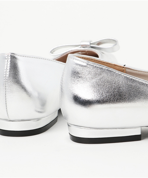 FREE'S MART（フリーズマート）の「リボンフラットシューズ（パンプス・レディース・シルバー/ピンク/ブラック・LARGE/MEDIUM）」の7枚目の写真