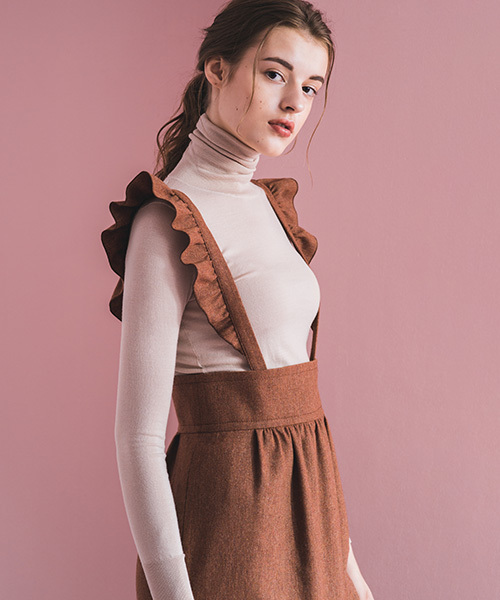 JILL STUART（ジルスチュアート）の「ロピタートルネックニット（ニット/セーター・レディース・イエロー/ベージュ/ブラック/ボルドー/パープル・MEDIUM）」の3枚目の写真