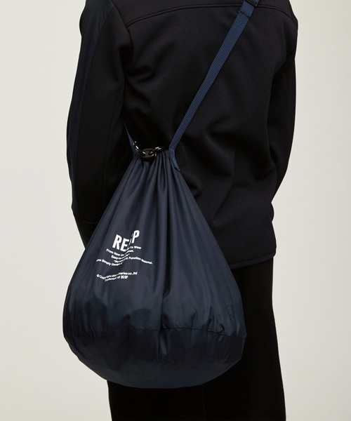 RE/SP（アールイーエスピー）の「RE/SP Ball Bag / アールイーエスピー ボールバッグ（ショルダーバッグ・キッズ・カーキ/ネイビー/ブラック/オレンジ/ライム・FREE）」の4枚目の写真