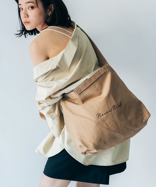 DEVICE(デバイス)の「Rename プリント ロゴ キャンバス トート ショルダーバッグ(ショルダーバッグ・レディース・ブラック/ナチュラル/カーキ/ベージュ/グレー・FREE)」の19枚目の写真