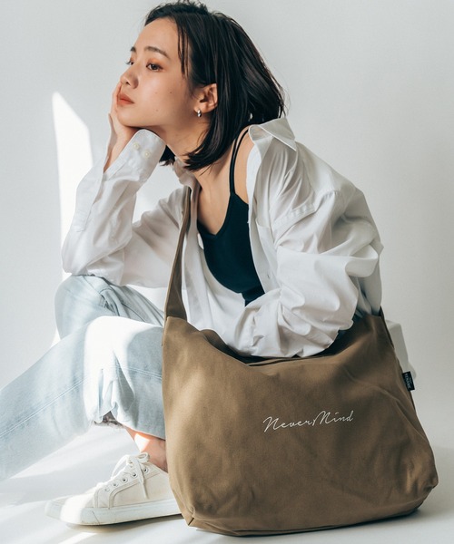 DEVICE(デバイス)の「Rename プリント ロゴ キャンバス トート ショルダーバッグ(ショルダーバッグ・レディース・ブラック/ナチュラル/カーキ/ベージュ/グレー・FREE)」の20枚目の写真