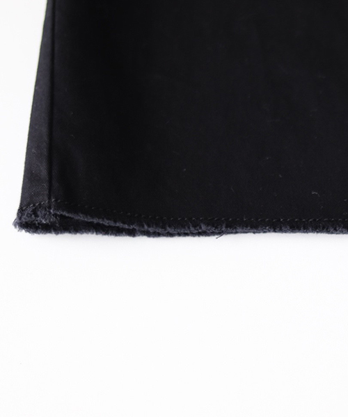 kutir（クティール）の「damage widechino /ダメージ ワイドチノ パンツ（チノパンツ・メンズ・ブラック/ベージュ・MEDIUM/LARGE）」の3枚目の写真