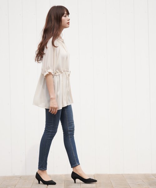 rps（アールピーエス）の「楊柳シフォンフリルハイネック前開きブラウス（シャツ/ブラウス・レディース・ブラック/オフホワイト/ブルー・M）」の8枚目の写真