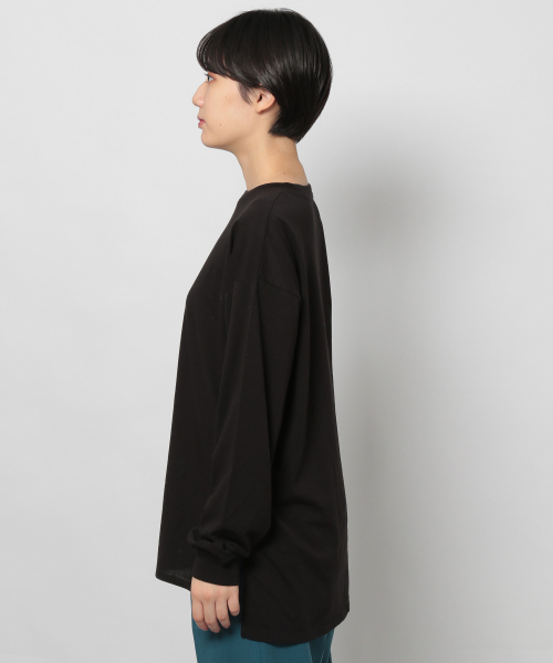 PAGEBOY(ページボーイ)の「BASICロンT(Tシャツ/カットソー・レディース・ホワイト/ブラック/ダークブラウン/ベージュ/グレイッシュベージュ/レモンイエロー・FREE)」の20枚目の写真