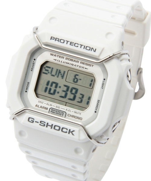 BEAUTY&YOUTH UNITED ARROWS(ビューティーアンドユースユナイテッドアローズ)の「<G-SHOCK> DW-D5600P-7JF/ウォッチ(アナログ腕時計・メンズ・ホワイト・F)」の4枚目の写真