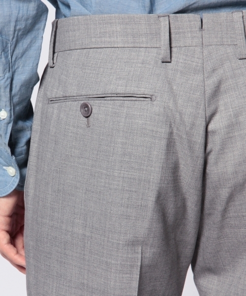 UNITED ARROWS（ユナイテッドアローズ）の「UAB トロピカルウール　トラウザーズ　◆（スラックス・メンズ・ライトグレー/グレー・50/46/48/44）」の3枚目の写真