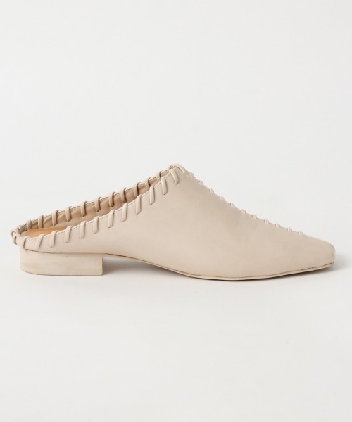 LOWRYS FARM（ローリーズファーム）の「カガリミュール　864930（その他シューズ・レディース・ブラック/アイボリー・MEDIUM/LARGE）」の4枚目の写真