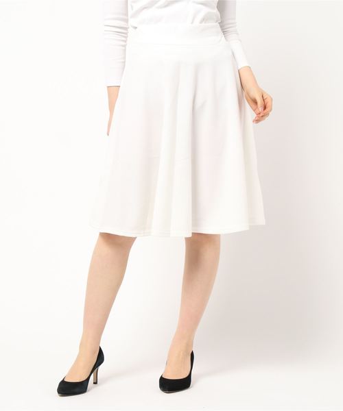 Coo+i(クーイ)の「フレアスカート(スカート・レディース・ホワイト/ライトブルー/ブラック/ベージュ/ネイビー/カーキ/ピンク/イエロー/ブルー/マスタード/ラベンダー/キャメル/ピンク系その他/ワイン/グレー・M/L)」の2枚目の写真