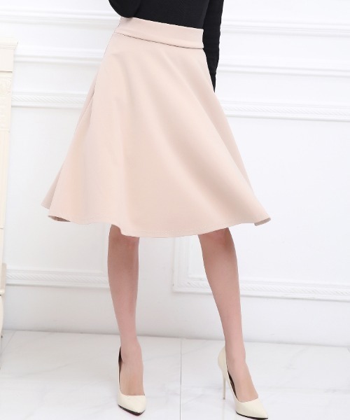 Coo+i(クーイ)の「フレアスカート(スカート・レディース・ホワイト/ライトブルー/ブラック/ベージュ/ネイビー/カーキ/ピンク/イエロー/ブルー/マスタード/ラベンダー/キャメル/ピンク系その他/ワイン/グレー・M/L)」の5枚目の写真