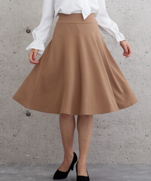 Coo+i(クーイ)の「フレアスカート(スカート・レディース・ホワイト/ライトブルー/ブラック/ベージュ/ネイビー/カーキ/ピンク/イエロー/ブルー/マスタード/ラベンダー/キャメル/ピンク系その他/ワイン/グレー・M/L)」の12枚目の写真