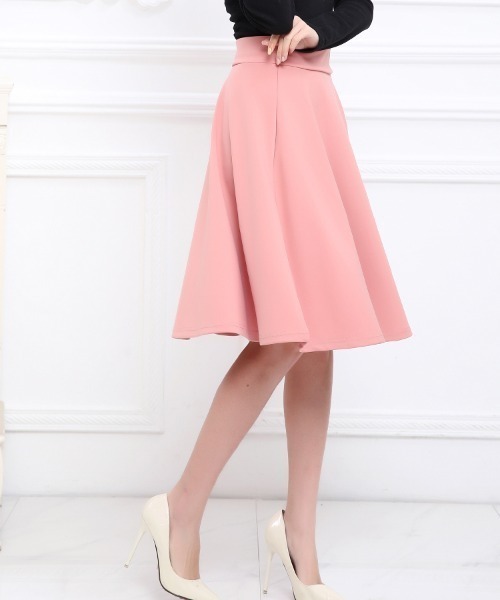 Coo+i(クーイ)の「フレアスカート(スカート・レディース・ホワイト/ライトブルー/ブラック/ベージュ/ネイビー/カーキ/ピンク/イエロー/ブルー/マスタード/ラベンダー/キャメル/ピンク系その他/ワイン/グレー・M/L)」の13枚目の写真