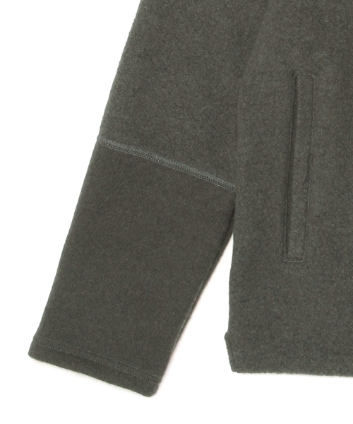 ID DAILYWEAR（アイディーデイリーウェア）の「◎ID DAILYWEAR / W/N クルーネック スウェット シャツ（ニット/セーター・メンズ・チャコールグレー/ネイビー・SMALL/MEDIUM/LARGE）」の13枚目の写真