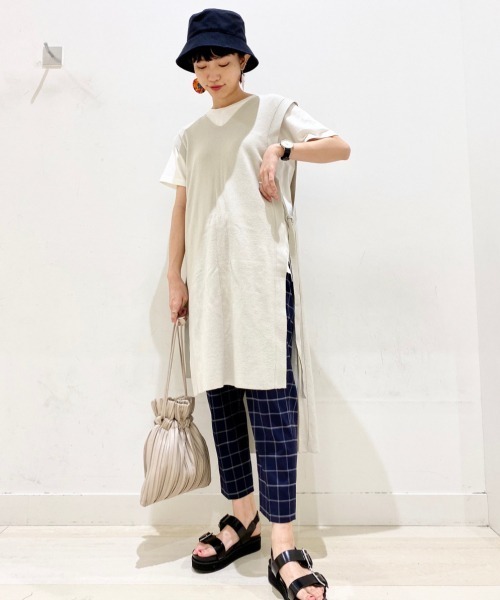 GLOBAL WORK(グローバルワーク)の「美(うつく)シルエットDRY柄パンツ/870960(その他パンツ・レディース・ネイビー/アイボリー・SMALL/MEDIUM/LARGE)」の15枚目の写真