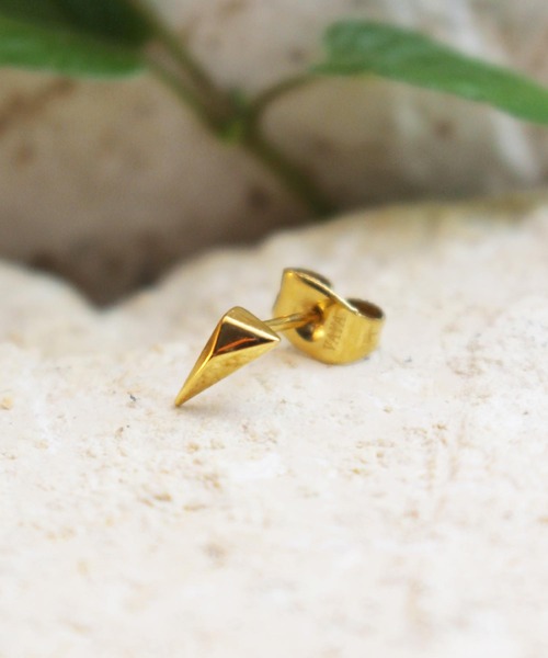 Vaya Con Dios（ヴァヤコンディオス）の「【VayaConDios/ヴァヤコンディオス】ステンレス製立体モチーフピアス[片耳用]（ピアス（片耳用）・メンズ・ブラック/シルバー/ゴールド/ピンクゴールド・FREE）」の3枚目の写真