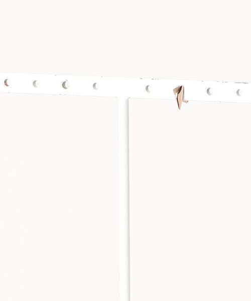 Vaya Con Dios（ヴァヤコンディオス）の「【VayaConDios/ヴァヤコンディオス】ステンレス製立体モチーフピアス[片耳用]（ピアス（片耳用）・メンズ・ブラック/シルバー/ゴールド/ピンクゴールド・FREE）」の8枚目の写真