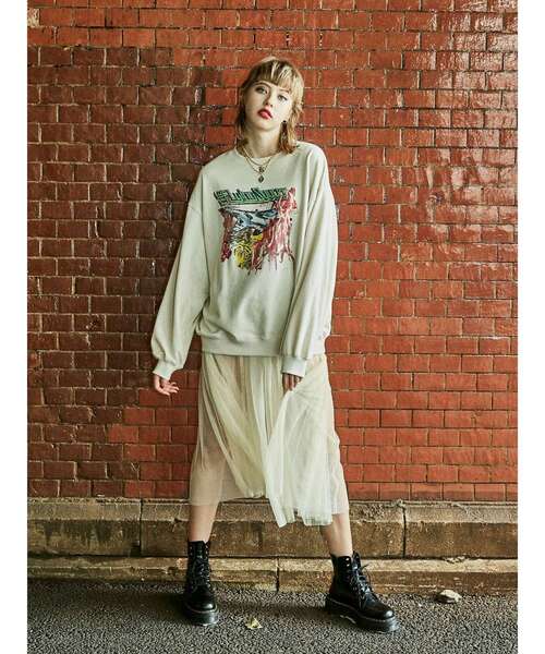 jouetie(ジュエティ)の「チュールスカートコンビプルオーバー(スウェット・レディース・アイボリー/ブラック/ブルー・MEDIUM)」の2枚目の写真