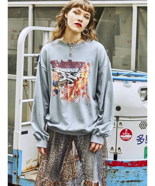 jouetie(ジュエティ)の「チュールスカートコンビプルオーバー(スウェット・レディース・アイボリー/ブラック/ブルー・MEDIUM)」の6枚目の写真