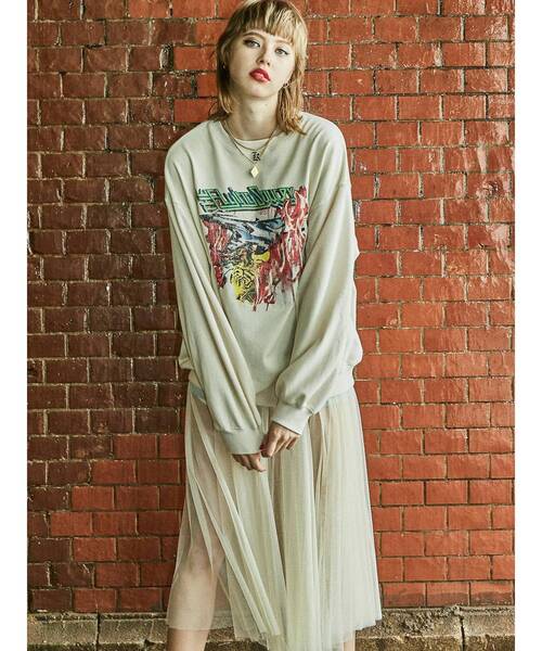 jouetie(ジュエティ)の「チュールスカートコンビプルオーバー(スウェット・レディース・アイボリー/ブラック/ブルー・MEDIUM)」の8枚目の写真