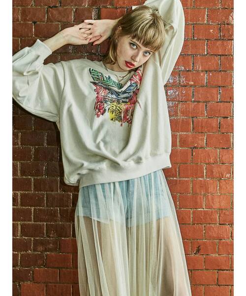 jouetie(ジュエティ)の「チュールスカートコンビプルオーバー(スウェット・レディース・アイボリー/ブラック/ブルー・MEDIUM)」の9枚目の写真