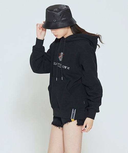 ROMANTIC CROWN(ロマンティッククラウン)の「『ROMANTIC CROWN/ロマンティッククラウン』RMTCRW PADDLING LOGO HOODIE/プルオーバーパーカー(パーカー・レディース・ライトブルー/ブラック/ライトグリーン/アイボリー・M)」の16枚目の写真