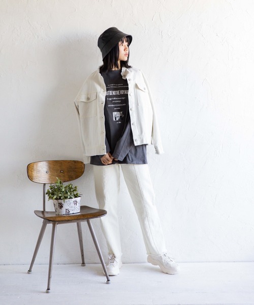 Mysa&Liina（ミーサリーナ）の「メッセージロゴプリント長袖Tシャツ（Tシャツ/カットソー・レディース・ベージュ/オフホワイト/ブラック・M）」の20枚目の写真