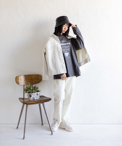 Mysa&Liina（ミーサリーナ）の「メッセージロゴプリント長袖Tシャツ（Tシャツ/カットソー・レディース・ベージュ/オフホワイト/ブラック・M）」の12枚目の写真