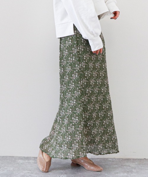 archives（アルシーヴ）の「楊柳フラワーミディフレアスカート（スカート・レディース・ブラック/ブラウン/オフホワイト/グリーン・MEDIUM）」の4枚目の写真