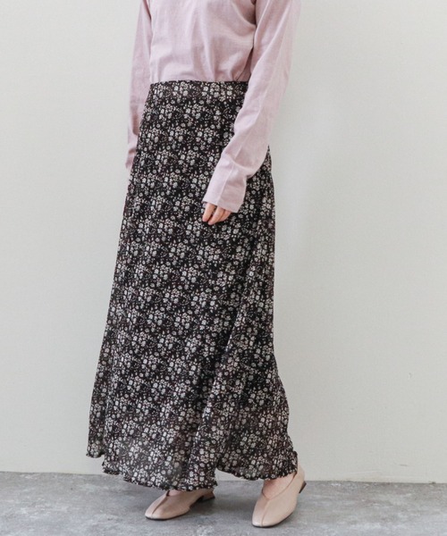 archives（アルシーヴ）の「楊柳フラワーミディフレアスカート（スカート・レディース・ブラック/ブラウン/オフホワイト/グリーン・MEDIUM）」の2枚目の写真