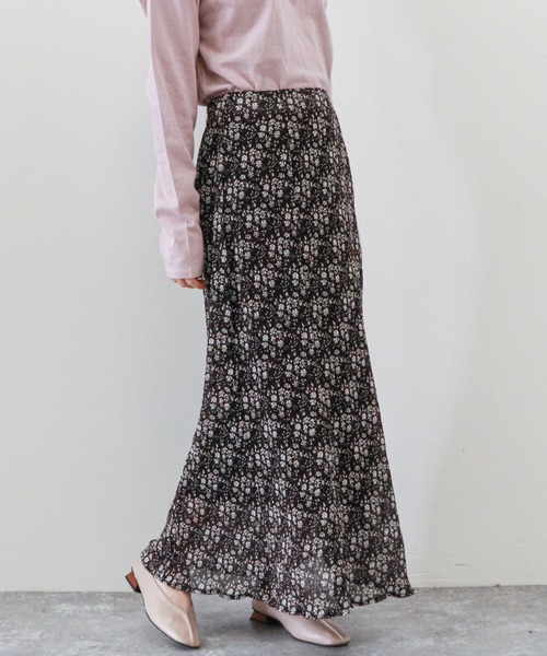 archives（アルシーヴ）の「楊柳フラワーミディフレアスカート（スカート・レディース・ブラック/ブラウン/オフホワイト/グリーン・MEDIUM）」の20枚目の写真