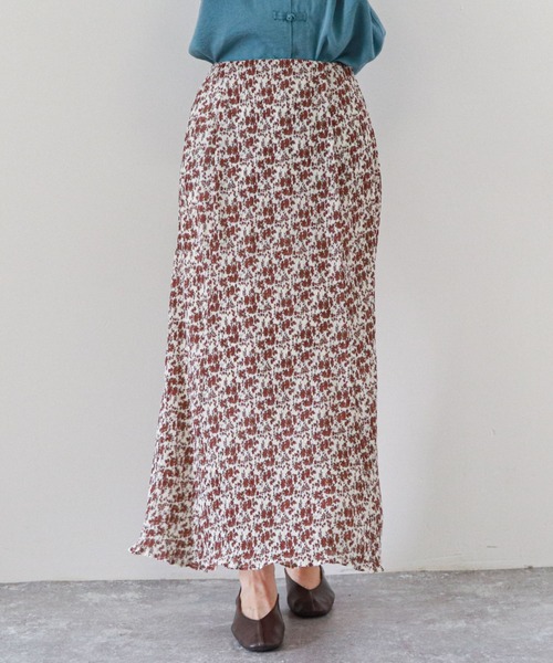 archives（アルシーヴ）の「楊柳フラワーミディフレアスカート（スカート・レディース・ブラック/ブラウン/オフホワイト/グリーン・MEDIUM）」の8枚目の写真