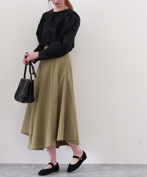 archives(アルシーヴ)の「コットンレースビックカラーブラウス(シャツ/ブラウス・レディース・ベージュ/ブラック/オフホワイト・MEDIUM)」の8枚目の写真