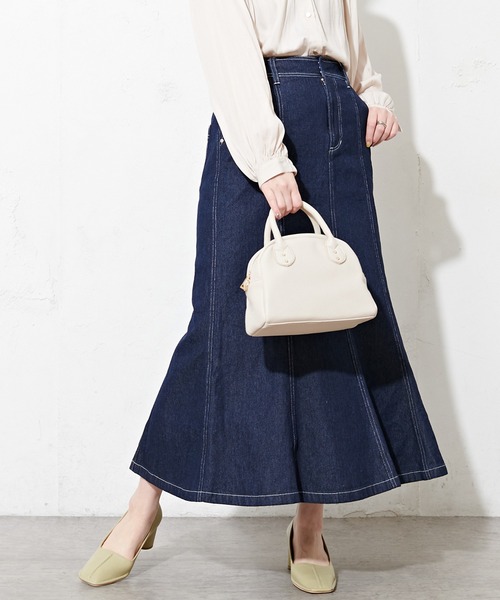 natural couture(ナチュラルクチュール)の「太ショルダーボストンバッグ(ボストンバッグ・レディース・アイボリー/ブラック/ラベンダー・FREE)」の14枚目の写真