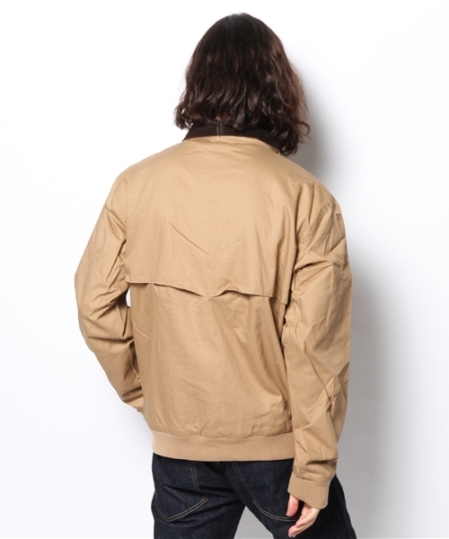 GIORDANO（ジョルダーノ）の「[GIORDANO]ライオン刺繍スイングトップブルゾン（ブルゾン・メンズ・ベージュ/ネイビー・LARGE/MEDIUM）」の4枚目の写真