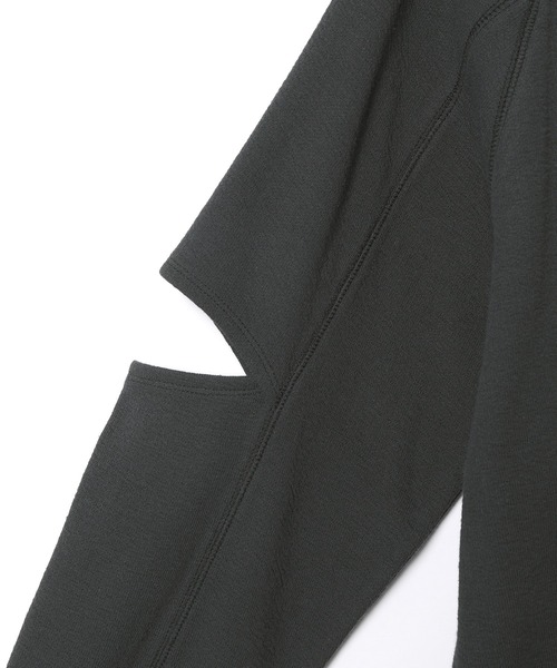 ADAM ET ROPE'(アダムエロペ)の「オープンアームプルオーバー(スウェット・レディース・チャコールグレー/ホワイト・FREE)」の11枚目の写真