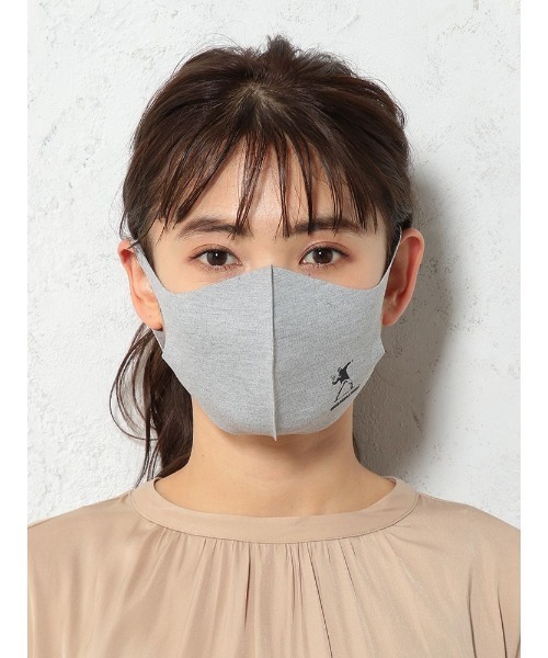 Perfect Suit FActory（パーフェクトスーツファクトリー）の「バンクシーマスク　グレー　Flower Bomber（マスク・メンズ・ライトグレー・FREE）」の5枚目の写真