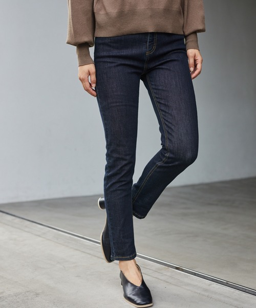 mysty woman(ミスティウーマン)の「ユーティリティスキニーデニム 942735(デニムパンツ・レディース・ブラック/ネイビー/グレー・MEDIUM/SMALL/LARGE)」の3枚目の写真