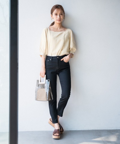 mysty woman(ミスティウーマン)の「ユーティリティスキニーデニム 942735(デニムパンツ・レディース・ブラック/ネイビー/グレー・MEDIUM/SMALL/LARGE)」の9枚目の写真